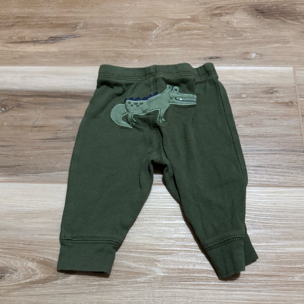 Alligator pants
